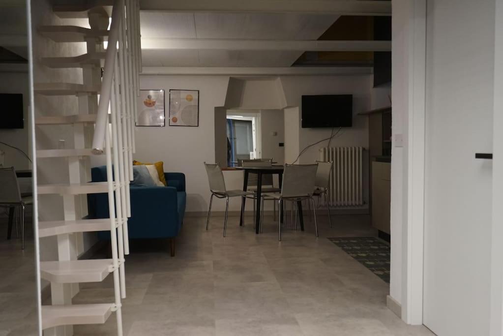 Apartment A Due Passi Dal Bosco Verticale Mailand