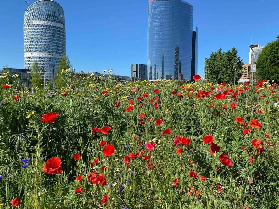A Due Passi Dal Bosco Verticale Mailand